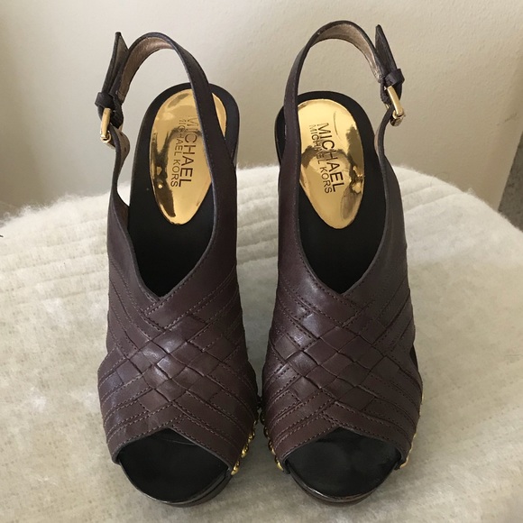 Michael Kors Gold-studded Brown Leather Wedge, 7.5 - Picture 3 of 8